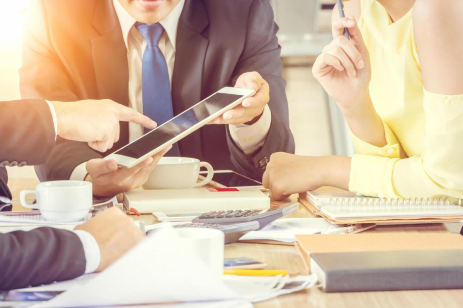 Teilnehmer bei einem interaktiven Webinar zum Thema SEO